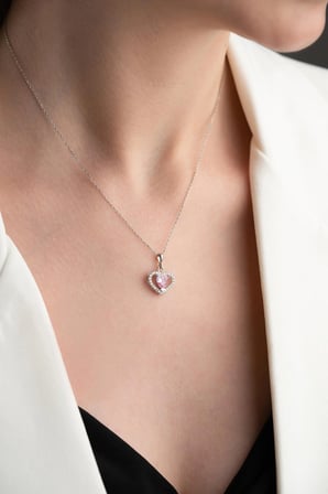 925 Ayar Gümüş Pembe Taşlı Kalp Kolye 