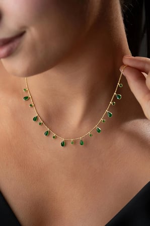 925 Ayar Gümüş Yeşil Damla Taşlı Top Zincirli Trend Kolye