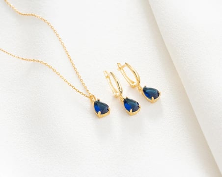 925 Ayar Gümüş Lacivert Sapphire Damla Taşlı Takı Seti (GOLD)