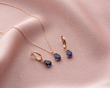 925 Ayar Gümüş Lacivert Sapphire Damla Taşlı Takı Seti (ROSE)