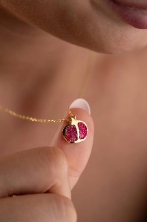 925 Ayar Gümüş Taşlı Nar Kolye 