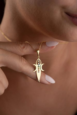 925 Ayar Gümüş Üçlü Ay Tanrıça Kolye 