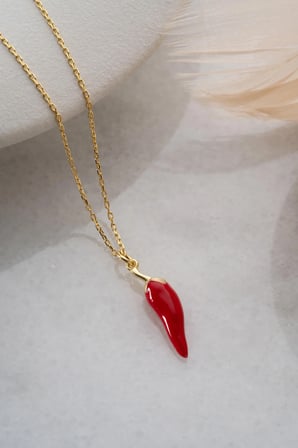 925 Ayar Gümüş Gold Mineli Kırmızı Biber Şans Kolyesi – Cornicello Figürlü Kadın Kolye
