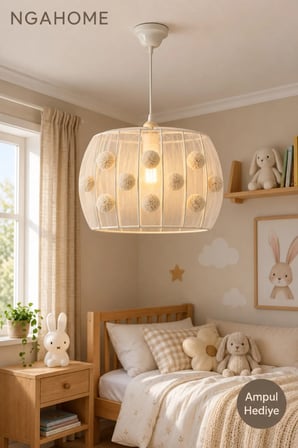 NGAHOME Krem Ponponlu Tül Avize 30 cm | Çocuk Odası & Bebek Odası Dekoratif Sarkıt Avize (E27 Duy)