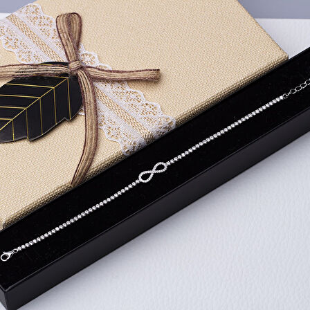 Sonsuzluk Model 925 Ayar Gümüş İnce Suyolu Kadın Bileklik