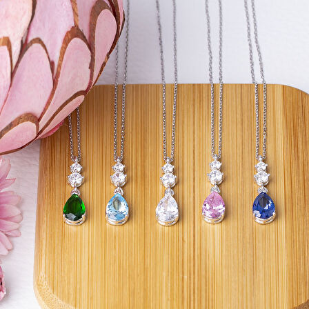 Yeşil Damla Model Zirkon Taşlı 925 Ayar Gümüş Kadın Kolye