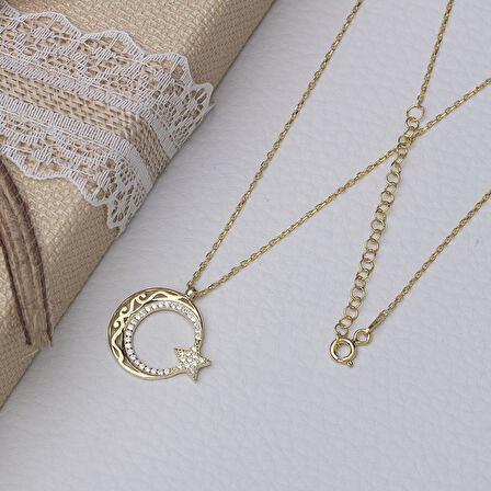 Ayyıldız Zirkon Taşlı Otantik Desenli Gold Rengi 925 Ayar Gümüş Kadın Kolye 