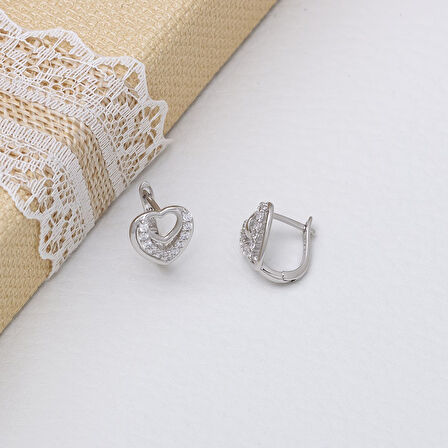 Kalp Model-3 925 Ayar Gümüş Zirkon Taşlı Kadın Küpe 