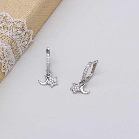 Ayyıldız Model Zirkon Taşlı 925 Ayar Gümüş Kadın Küpe