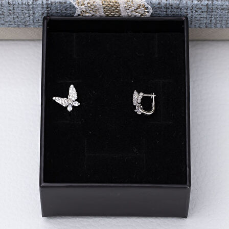 Kelebek Model 925 Ayar Gümüş Zirkon Taşlı Kadın Küpe