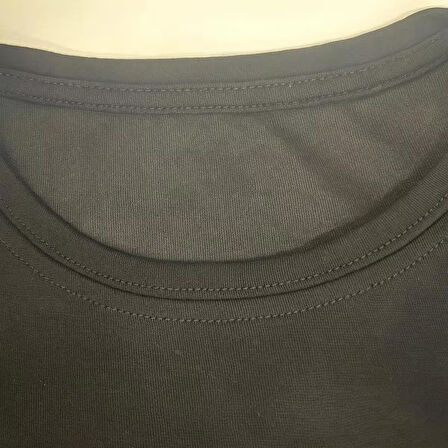 Yumuşak ve Esnek Dokulu Modal Scuba Kumaş Kısa Kollu Bisiklet Yaka Kadın T-Shirt