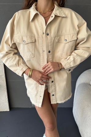 Çift Cepli Yırtık Detaylı Oversize Gömlek Ceket