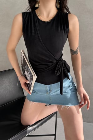 Askılı Önü Kruvaze Bağlamalı Bluz
