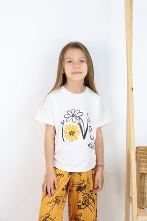 ???? Kız Çocuk ''love #life'' Baskılı Tişört & Çizgili Desenli Bol Pantolon Takımı ????