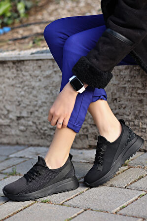 Konfores 1591-389064 Anatomik Tabanlı Günlük Kadın Ayakkabı