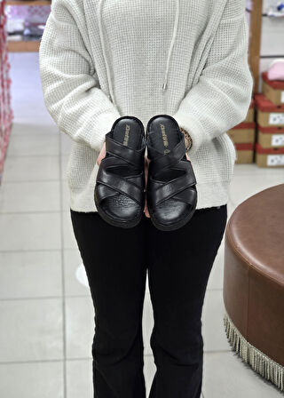 Konfores 2120 Ultra Hafif Esnek Tabanlı Hakiki Deri Tam Anatomik Kadın Terlik - NKT02120-siyah-41