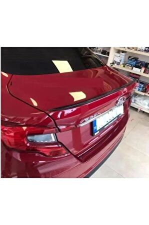 Fiat Egea Piano Black Bagaj Çıtası Spoiler Bagaj çıtası