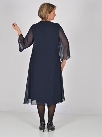 Nidya Moda Büyük Beden Kadın Lacivert Taşlı Aksesuarlı Üst Şifonlu Abiye Elbise-4037L