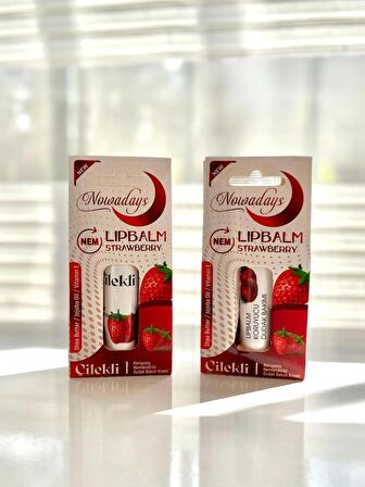 Nowadays LİP BALM Dudak Koruyucu Strawberry/Çilekli 4'LÜ SET