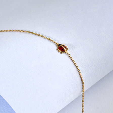 14 Ayar Altın Kaplama Zarif Mineli Uğur Böceği Gümüş Bileklik - BE00101