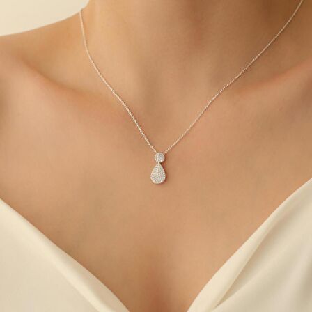 925 Ayar Gümüş Işıltılı Beyaz Taşlı Drop Kolye