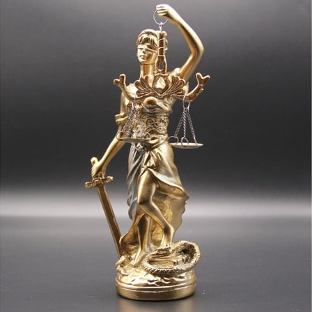 Adalet Terazisi Themis Heykeli – Gold Renkli Dekoratif Biblo Heykel