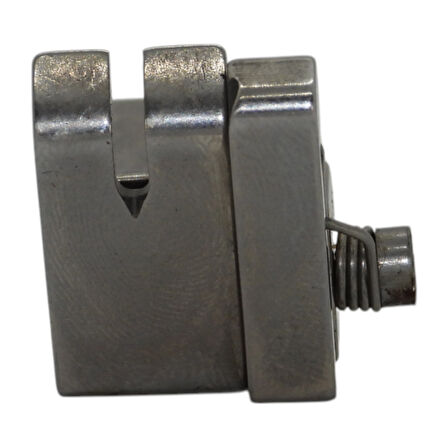 Sando NRS 6 MM Düz Makine 6 mm Yandan Yaylı Sağ Gazi Ayağı