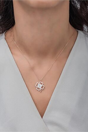 925 Ayar Gümüş Rose yonca Model Manolya Çiçeği Kolye