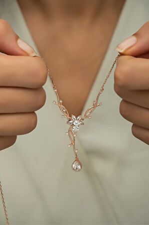 925 Ayar Gümüş Rose Zirkon Damla Taşlı Sarmaşık Kolye