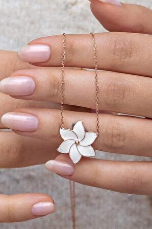 925 Ayar Gümüş Beyaz Mineli Rose Rüzgar Gülü Kolye