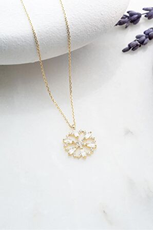 925 Ayar Gümüş Gold Baget Taşlı Kartanesi Kolye