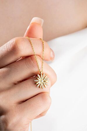 925 Ayar Gümüş Gold Zirkon Taşlı Kır Çiçeği Kolye