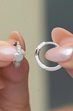 925 Ayar Gümüş Rodyum Kaplama Kalp Detaylı 15 mm Halka Küpe