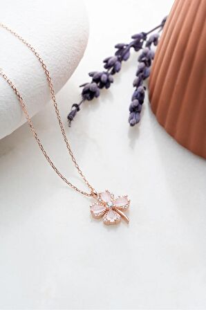 925 Ayar Gümüş Pembe Zirkon Taşlı Dört Yapraklı Şans Yonca Kolye
