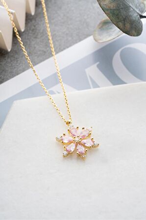 925 Ayar Gümüş Gold Kaplama Pembe Taşlı Kamelya Çiçeği Kolye