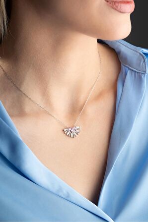 925 Ayar Gümüş Baget Taşlı Tria Pembe Taşlı Kalpli Kolye
