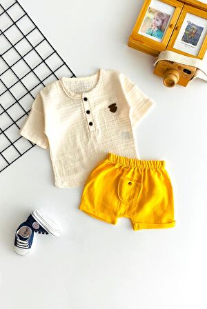 Neşeli Bebekler Müslin Kumaş Kısa Kollu Cepli Şortlu Takım Sarı
