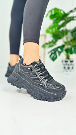 Günlük Kadın Sneaker Bağcıklı Yüksek Kalın Tabanlı Oval Burunlu Rahat Hafif Spor Ayakkabı 1001