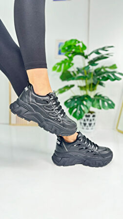 Günlük Kadın Sneaker Bağcıklı Yüksek Kalın Tabanlı Oval Burunlu Rahat Hafif Spor Ayakkabı 1001