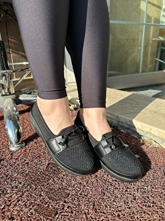 Ortopedik Günlük Kadın Babet Siyah Anne Ayakkabısı Rahat Hafif Taban Esnek  Bağcık Detaylı 1022 - 15