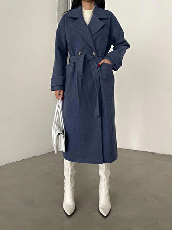 Mavi Oversize Geniş Kesim Kuşaklı Kol Manşetli Premium Uzun Kaşe Kaban - Şık ve Zamansız Kış Stili