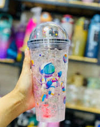 PİPETLİ BARDAK MATARA SEVİMLİ SULUK 450 ml  ÇİFT  ASTRONOT FİGÜRLÜ