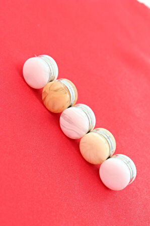 Eşarp mıknatısı. Şal mıknatısı. Türban mıknatısı. Başörtü mıknatısı. Mıknatıslı eşarp klipsi.