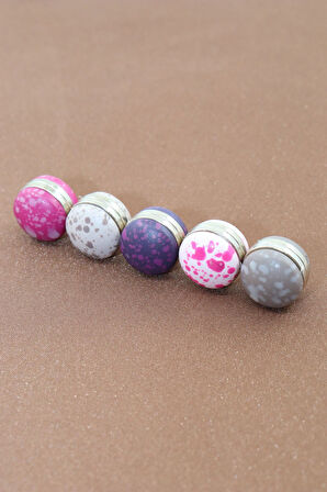 Eşarp mıknatısı. Şal mıknatısı. Türban mıknatısı. Başörtü mıknatısı. Mıknatıslı eşarp klipsi.