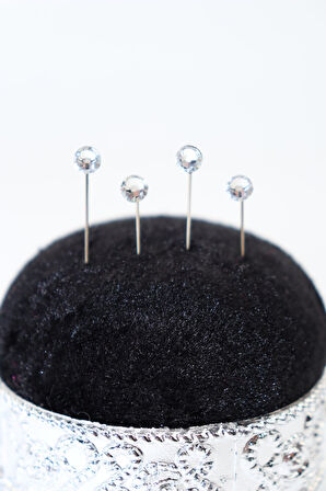 4lü Pırlanta Taşlı Beyaz Eşarp Iğnesi. Eşarp Iğnesi. Şal Iğnesi. Türban Iğnesi. Başörtü Iğnesi