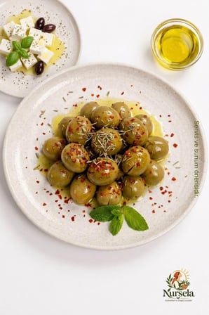 Ayvalık Cinsi El Kırması Yeşil Yeşil Zeytin 5 Kg