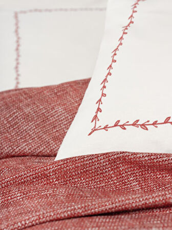 Embrova Şönil Çift Kişilik Yatak Örtüsü/Pike Takımı Loom Bordo