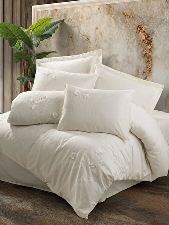 3D Nakışlı Çift Kişilik Saten Nev Takımı Pure Ekru