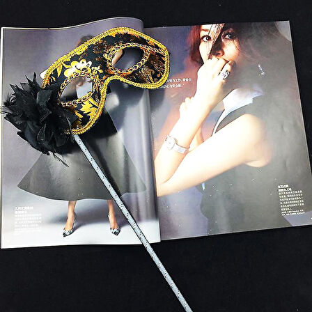 Nessiworld Lüks Taşlı Saplı Maskeli Balo Maskesi Siyah Renk 35 cm