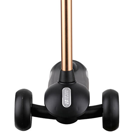 KM639 Sesli Işıklı Scooter